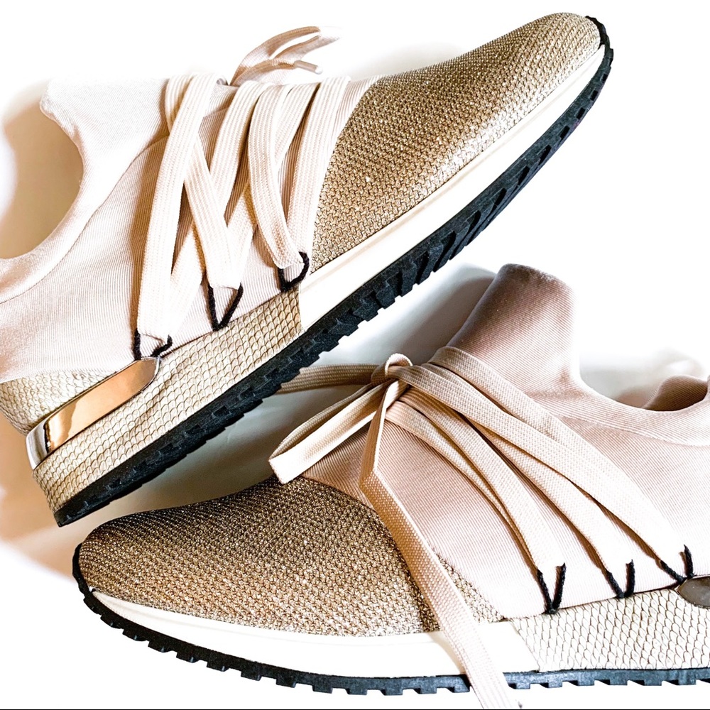 J Slides Zoro Sneakers